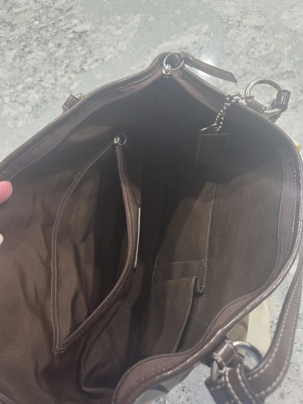 Coach Signature Canvas Tan Shoulder Bag - Picture 2 of 7